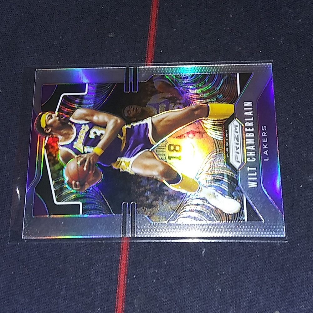 Wilt Chamberlain silver holo prizm - Picture 1 of 5